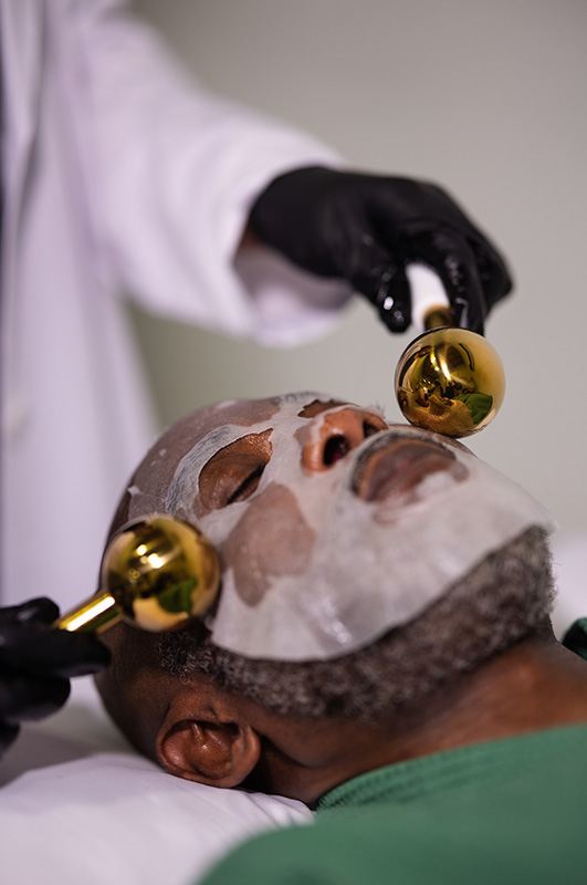 Advanced customized facial